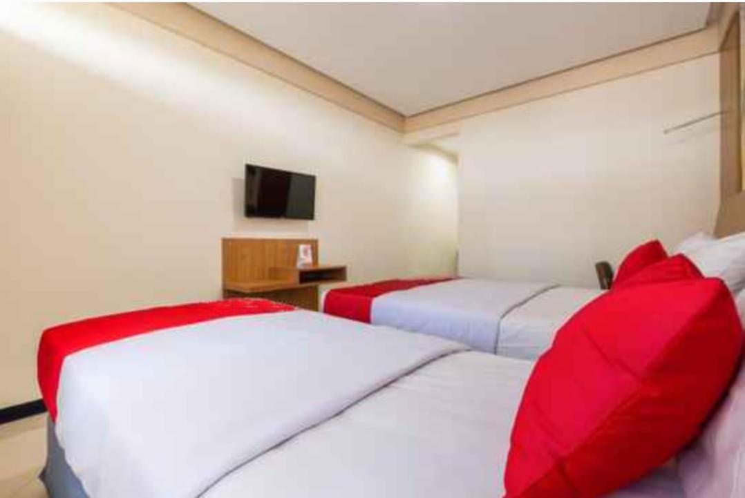 Delaga Biru Convention Hotel 茂物 外观 照片
